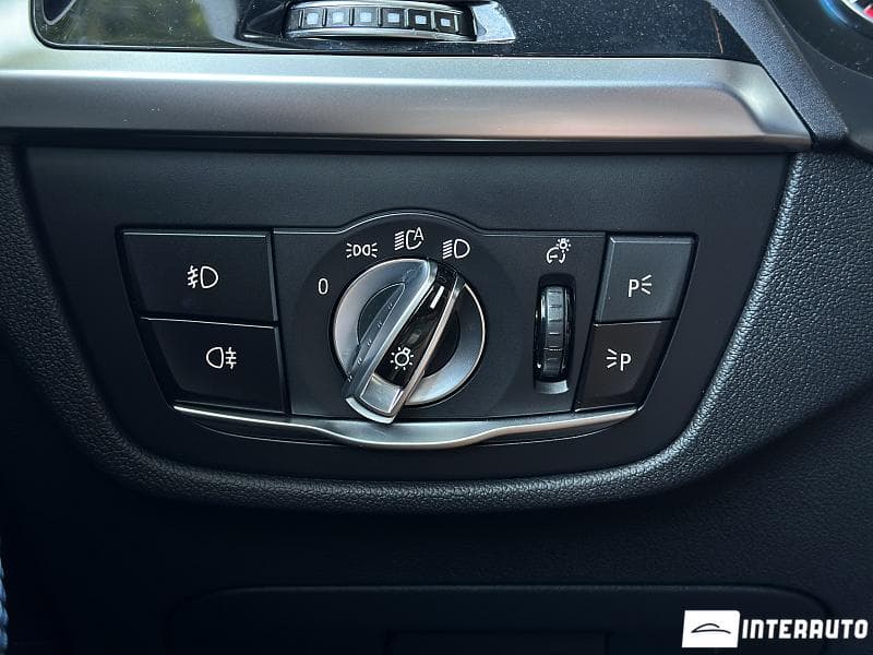 2018 BMW X3 2.0D — Miniatură 10