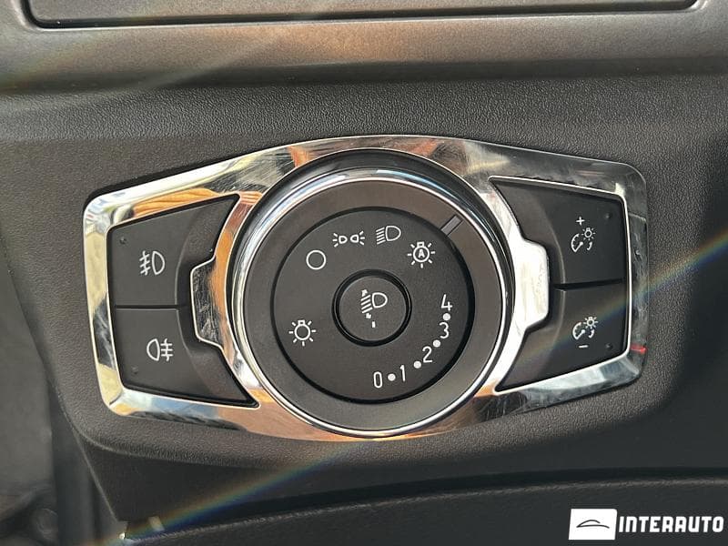 Ford Mondeo 2017 — Миниатюра 15