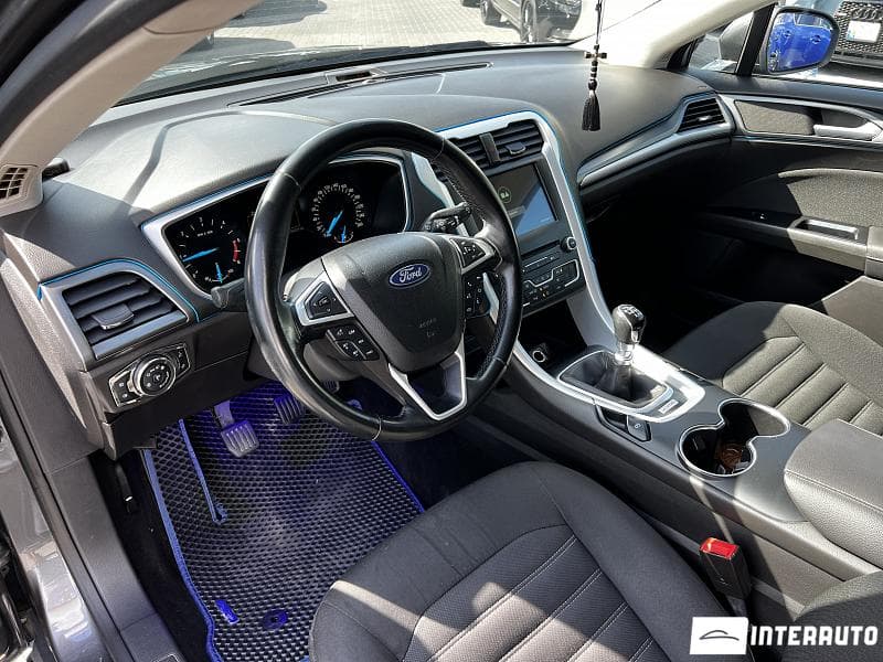 Ford Mondeo 2017 — Миниатюра 5