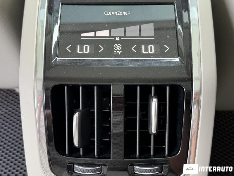 Volvo S 90 2017 — Миниатюра 20