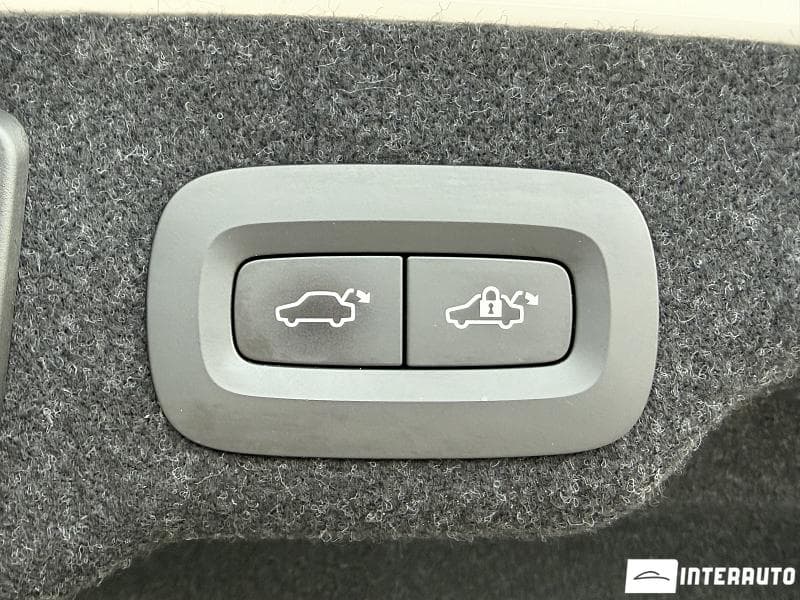 Volvo S 90 2017 — Миниатюра 23