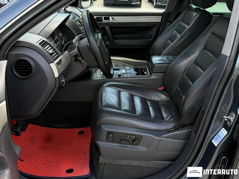2005 Volkswagen Touareg — Miniatură 6