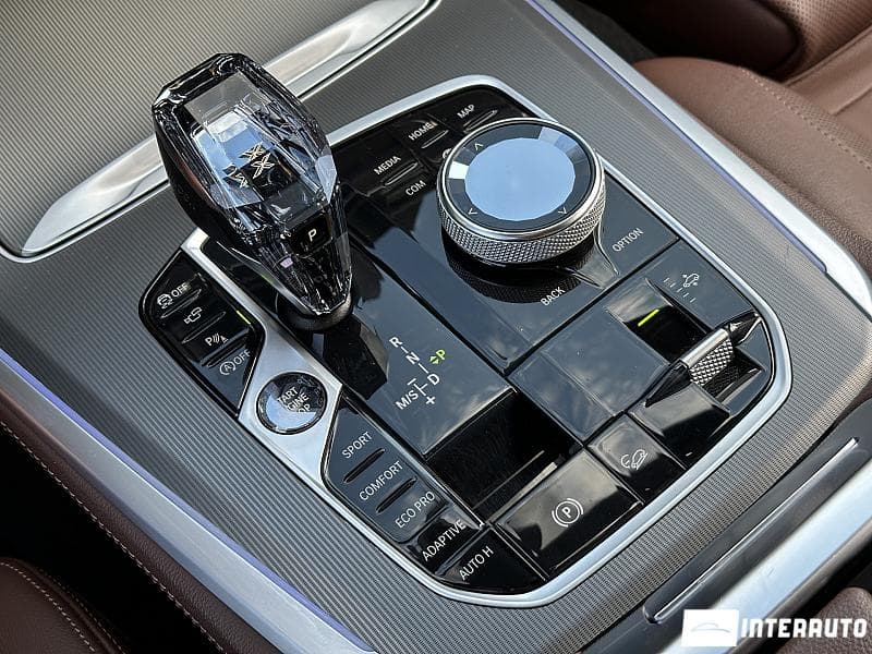 2020 BMW X5 2.5D — Miniatură 11