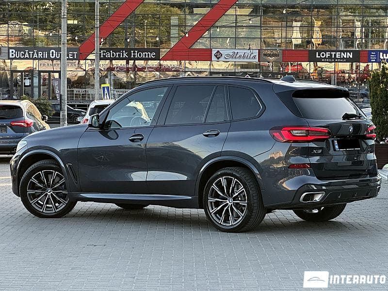 2020 BMW X5 2.5D — Miniatură 4