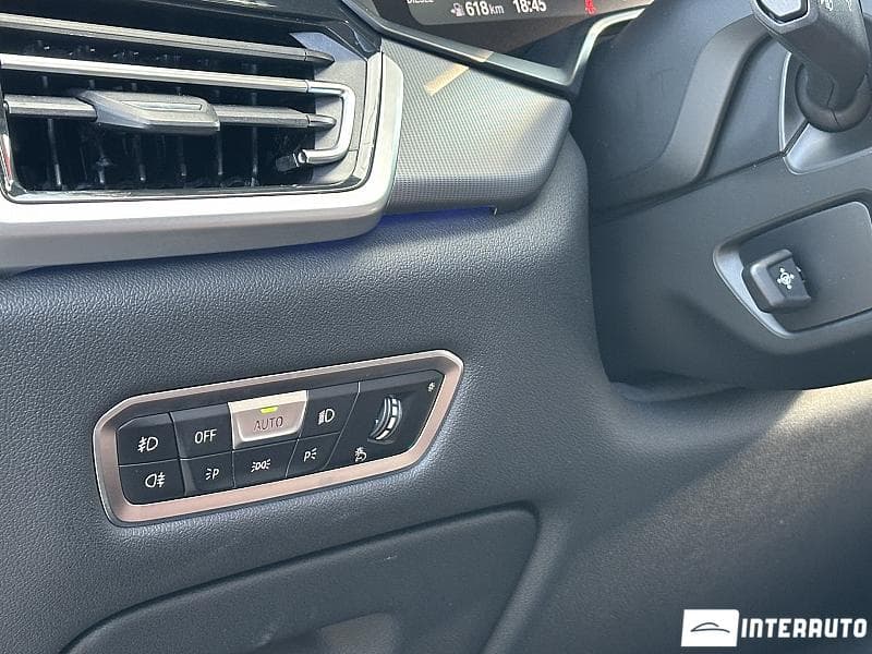 2020 BMW X5 2.5D — Miniatură 21