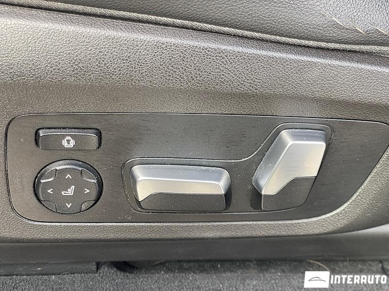BMW X3 3.0i 2019 — Миниатюра 8