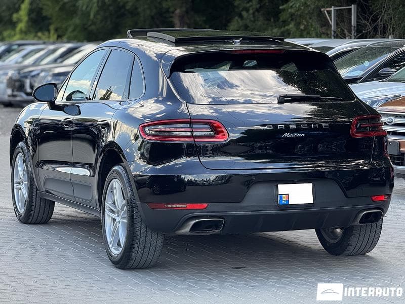 2016 Porsche Macan — Miniatură 4
