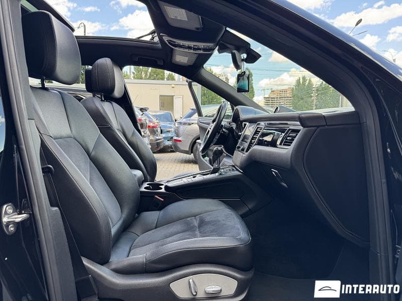 2016 Porsche Macan — Miniatură 17