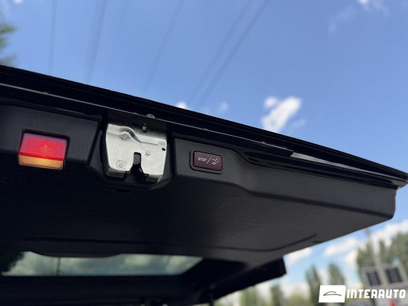 2024 Mercedes V 250 — Miniatură 19