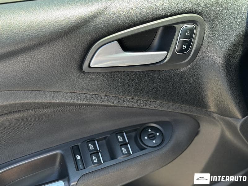 2016 Ford C-MAX — Miniatură 6
