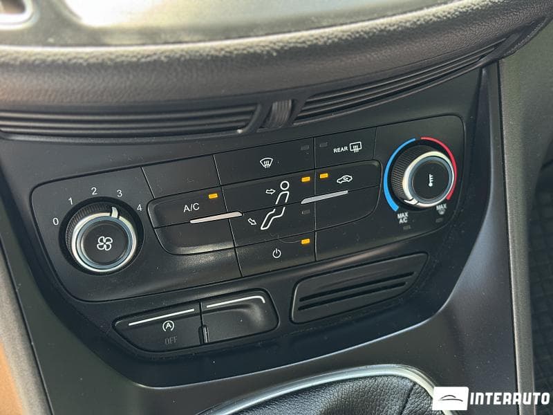 2016 Ford C-MAX — Miniatură 13