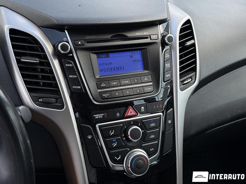 2016 Hyundai i30 — Miniatură 13