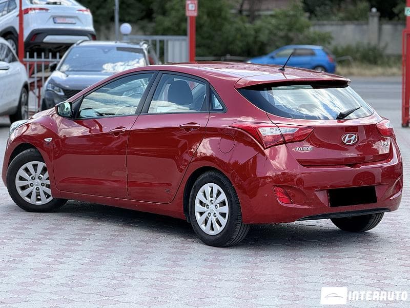 2016 Hyundai i30 — Miniatură 3