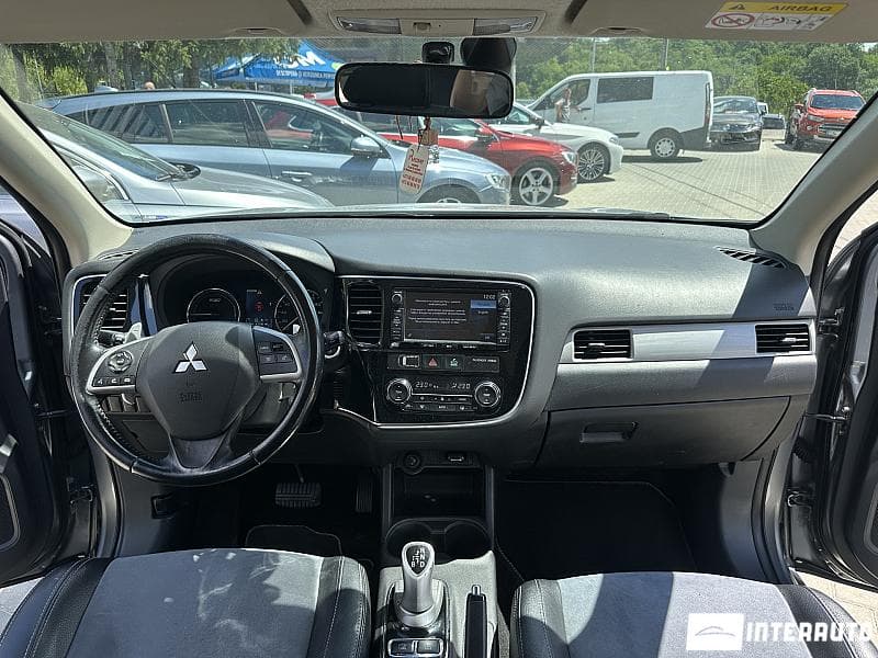 2014 Mitsubishi Outlander — Miniatură 6