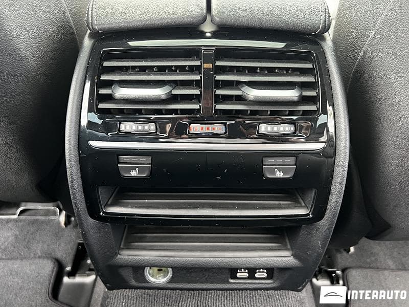 2020 BMW 530e — Miniatură 21