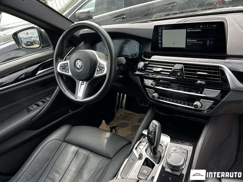 2020 BMW 530e — Miniatură 6
