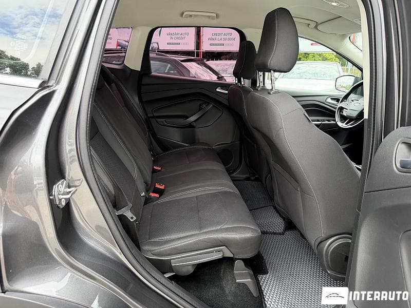 2017 Ford Kuga — Miniatură 8