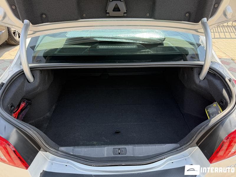 2011 Peugeot 508 — Miniatură 18