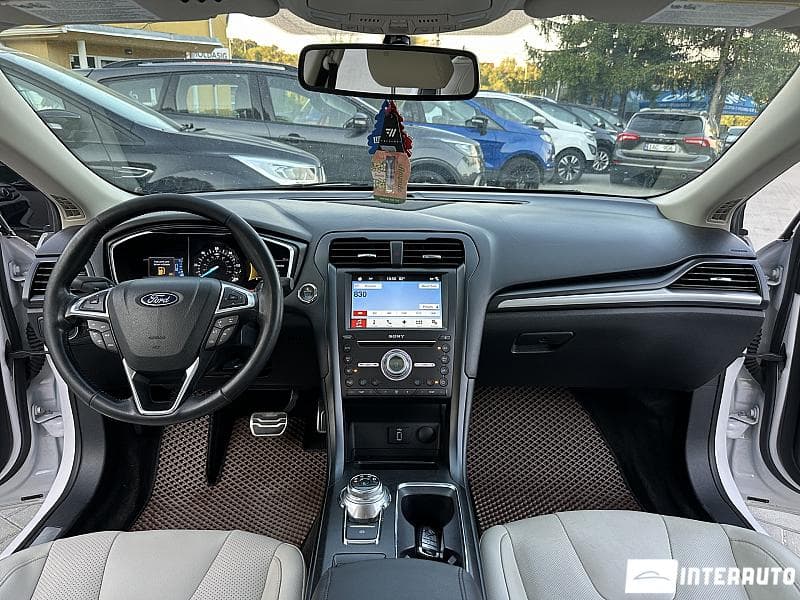 2018 Ford Fusion — Miniatură 6