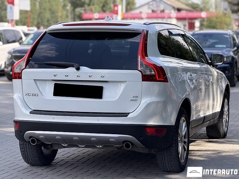 2010 Volvo XC 60 — Miniatură 2