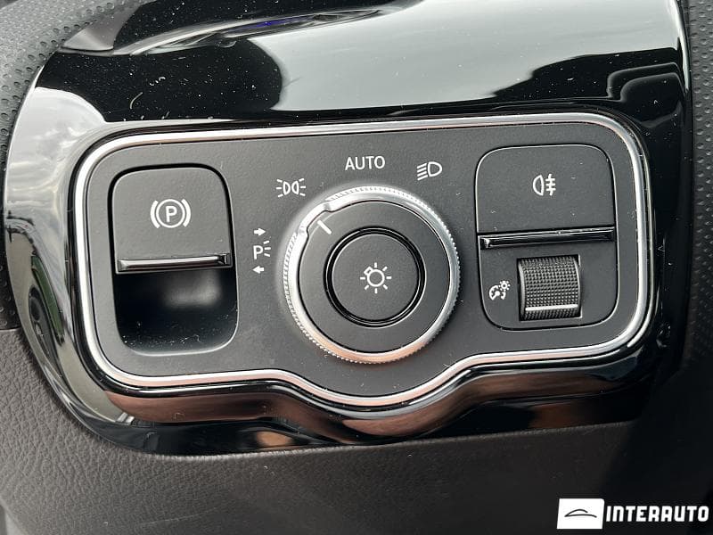 2020 Mercedes CLA 45 AMG — Miniatură 19