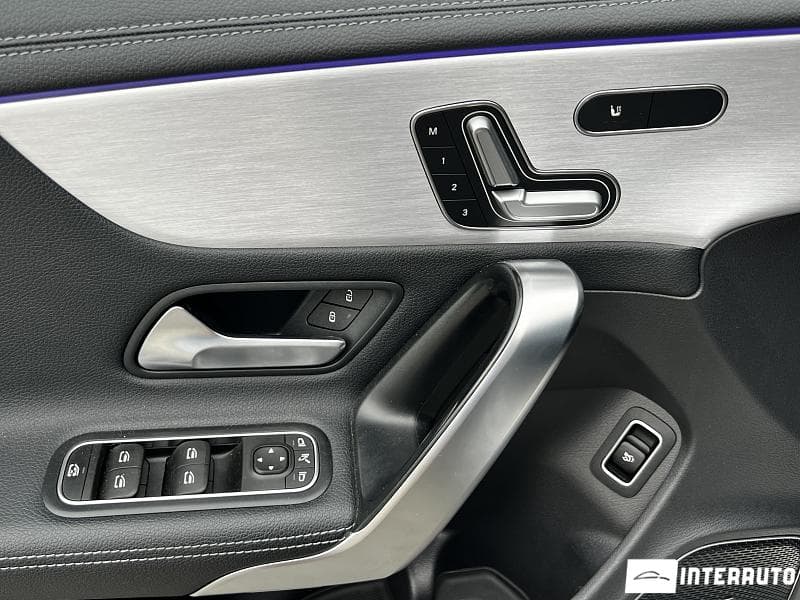 2020 Mercedes CLA 45 AMG — Miniatură 17