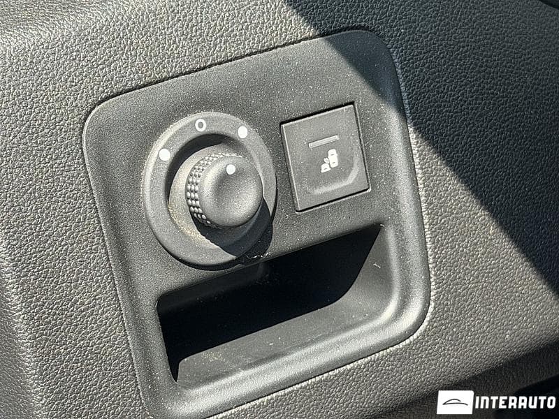 2020 Dacia Duster — Miniatură 12
