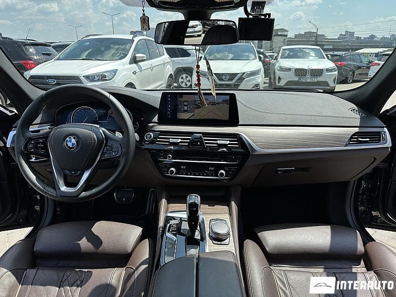 BMW 520 2017 — Миниатюра 6