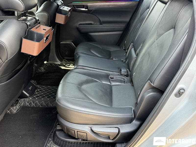 2022 Toyota Highlander — Miniatură 19