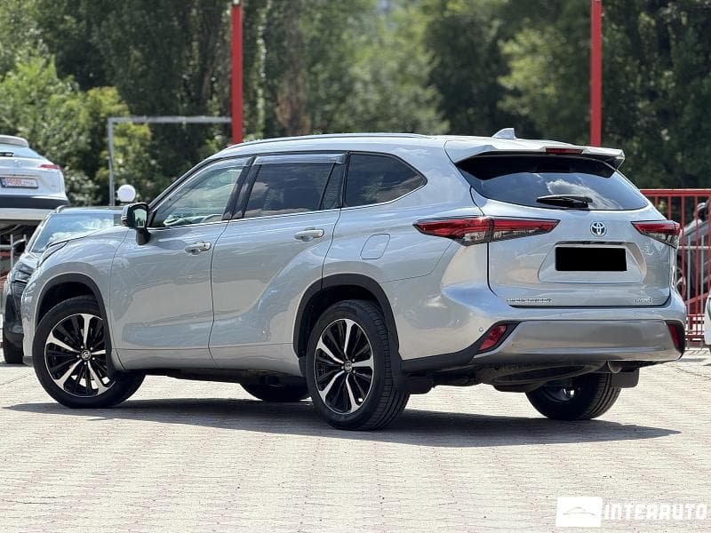 2022 Toyota Highlander — Miniatură 3