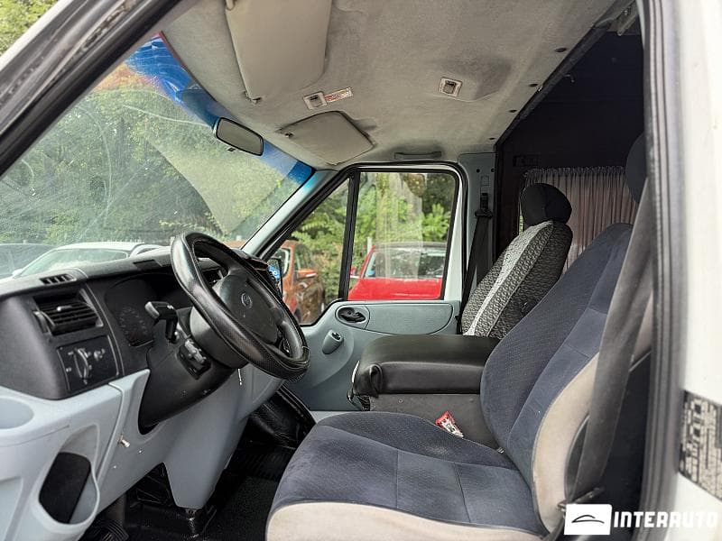 2011 Ford Transit — Miniatură 7