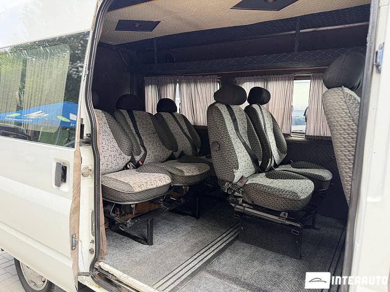 2011 Ford Transit — Miniatură 16