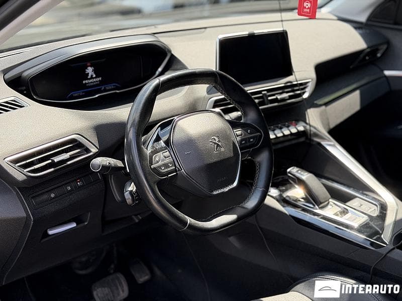 2020 Peugeot 3008 — Miniatură 10