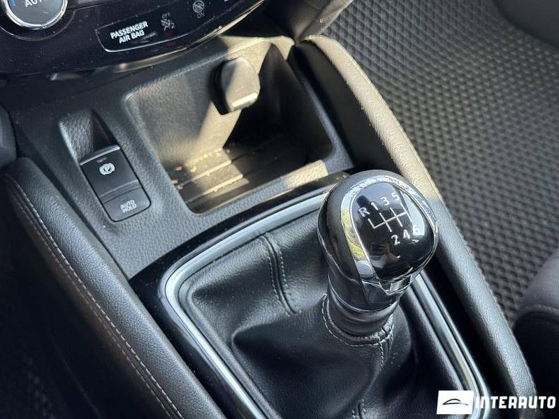 Nissan Qashqai 2018 — Миниатюра 15
