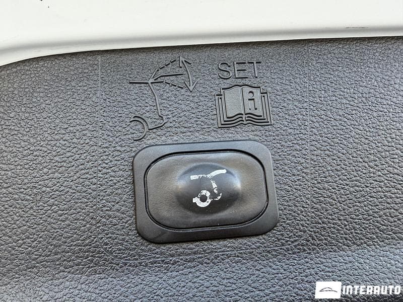 2018 Ford Kuga — Miniatură 20