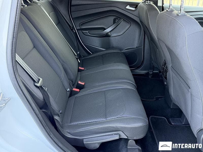 2018 Ford Kuga — Miniatură 18