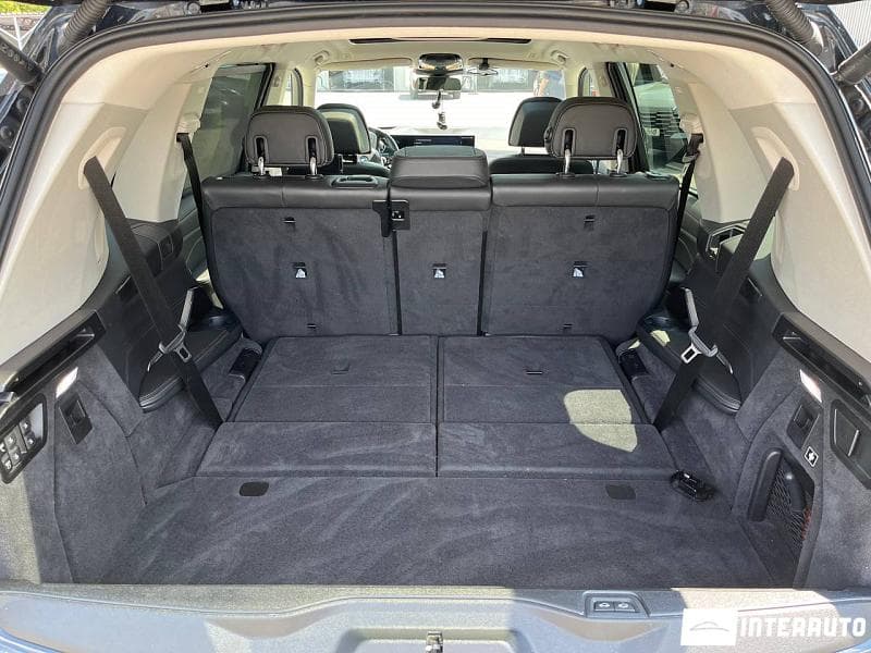 BMW X7 4.0i 2024 — Миниатюра 21