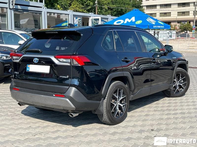 Toyota Rav-4 2020 — Миниатюра 3