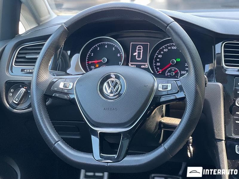 2019 Volkswagen Golf — Miniatură 9