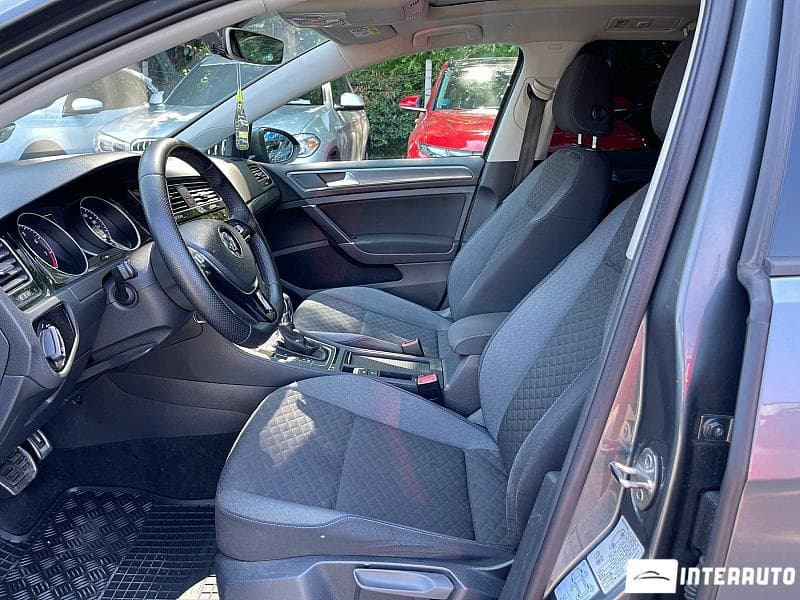 2019 Volkswagen Golf — Miniatură 5