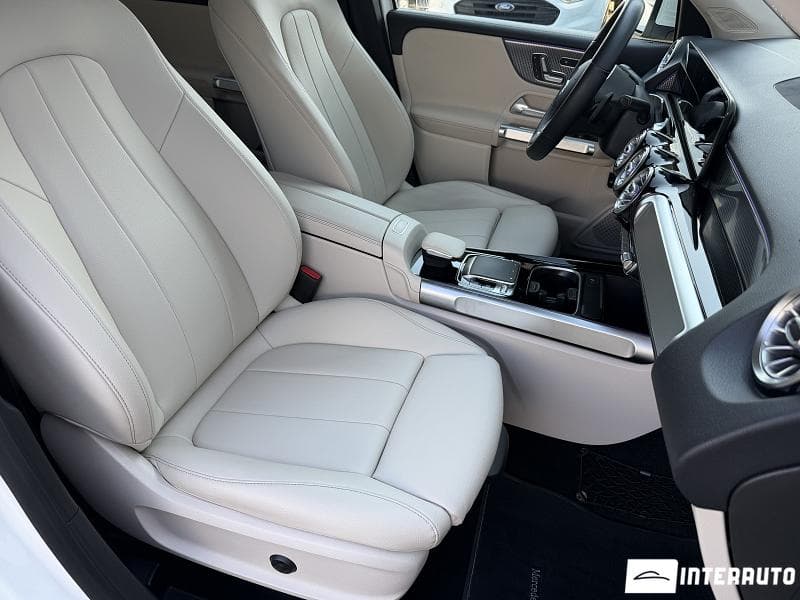 2020 Mercedes GLB 250 — Miniatură 18