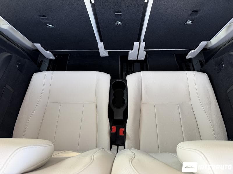 2020 Mercedes GLB 250 — Miniatură 21