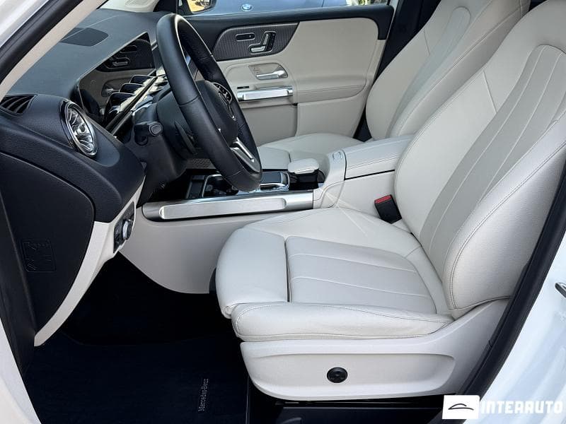 2020 Mercedes GLB 250 — Miniatură 7