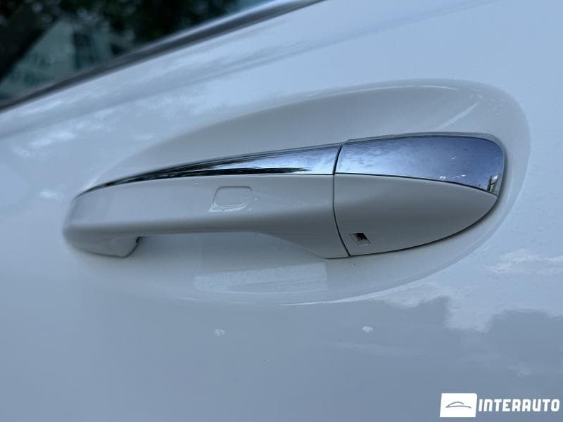 2020 Mercedes GLB 250 — Miniatură 6