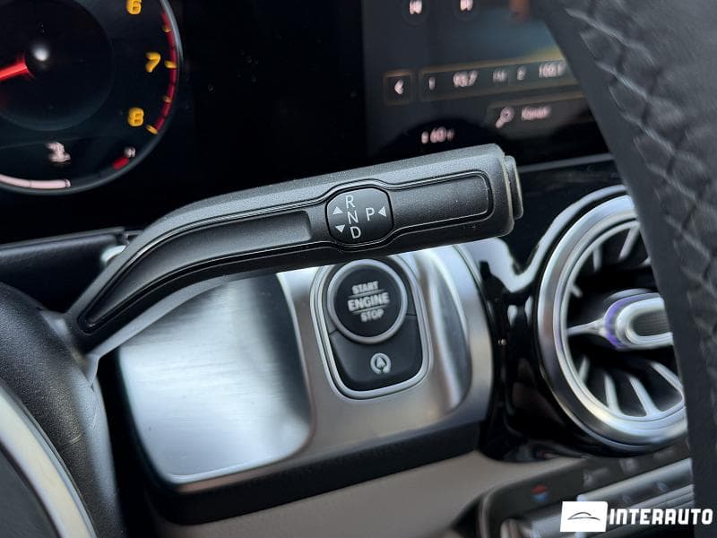 2020 Mercedes GLB 250 — Miniatură 12