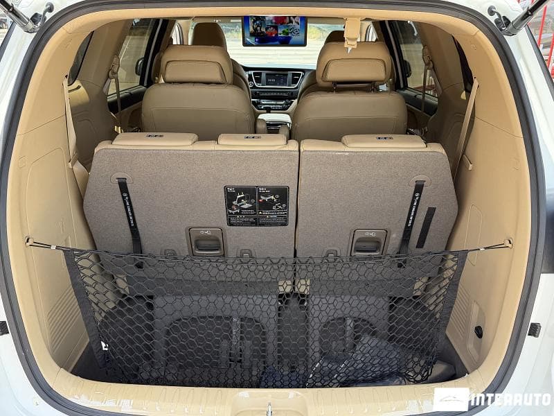 2018 Kia Carnival — Miniatură 21