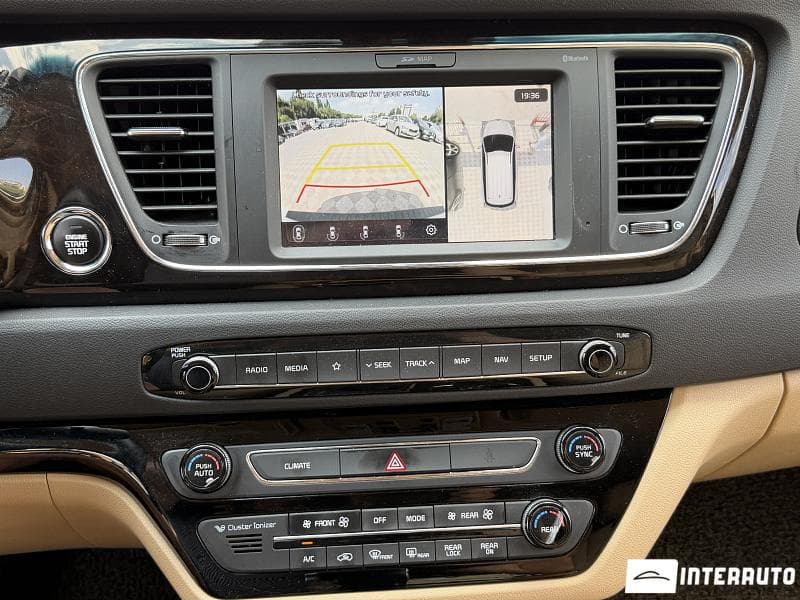 2018 Kia Carnival — Miniatură 14