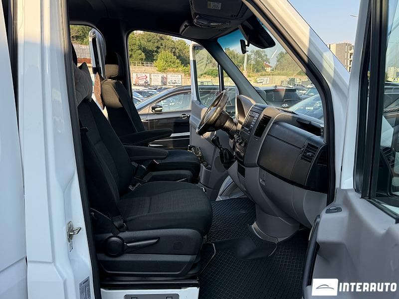 2015 Mercedes Sprinter — Miniatură 15