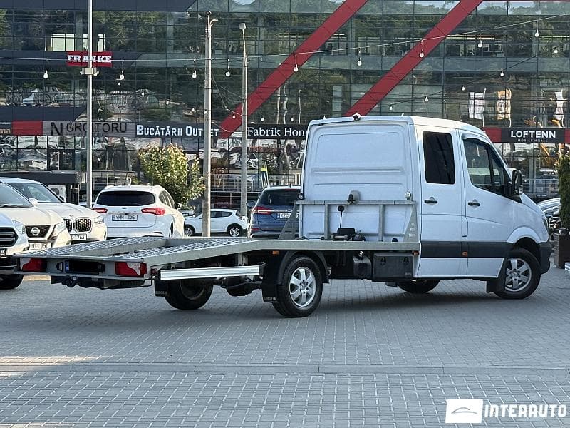 2015 Mercedes Sprinter — Miniatură 3