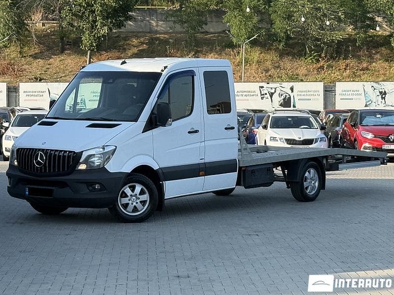 2015 Mercedes Sprinter — Miniatură 2